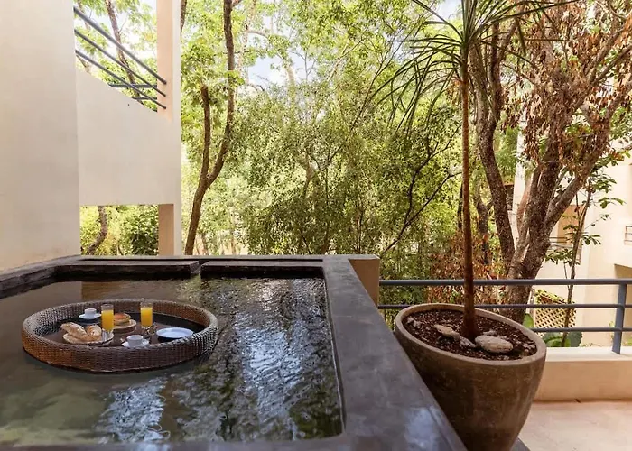 Private 6br Jungle Compound With Rooftop Pool Tulum