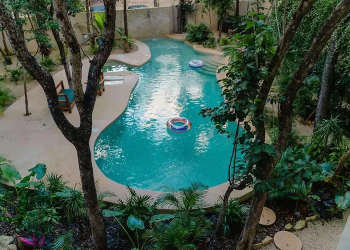 Private 6br Jungle Compound With Rooftop Pool Holiday home