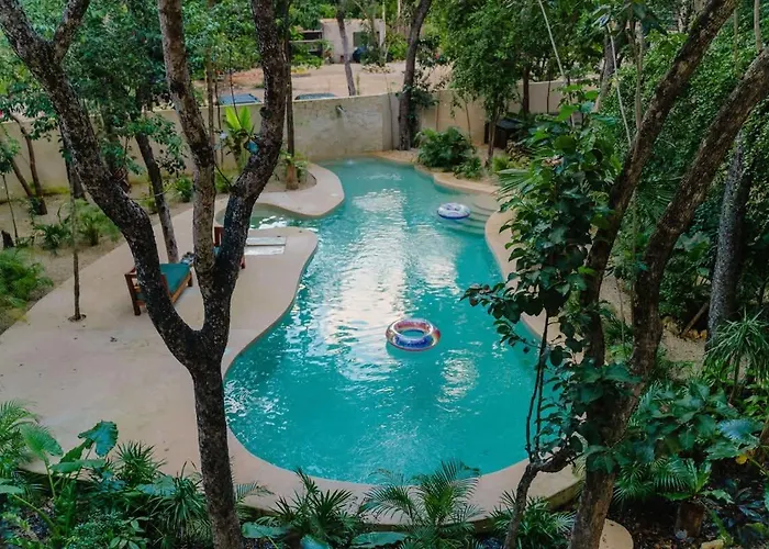 Private 6br Jungle Compound With Rooftop Pool Tulum
